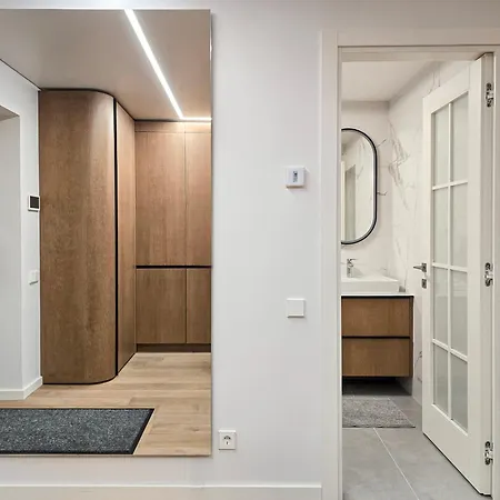 Appartement Kestucio 7 Residence, *